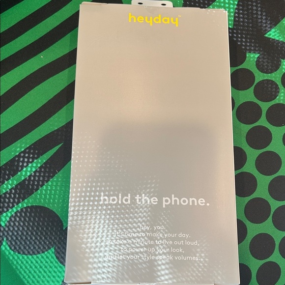 Heyday Waterproof Tech Pouch touch screen friendly new in box floats red crimson - Picture 5 of 7